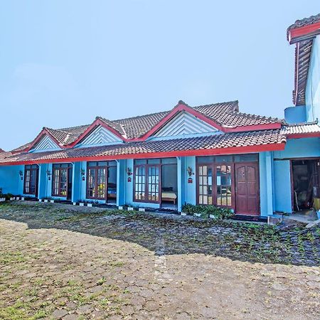 Hotel Capital O 91644 Loka Hause Salatiga Esterno foto