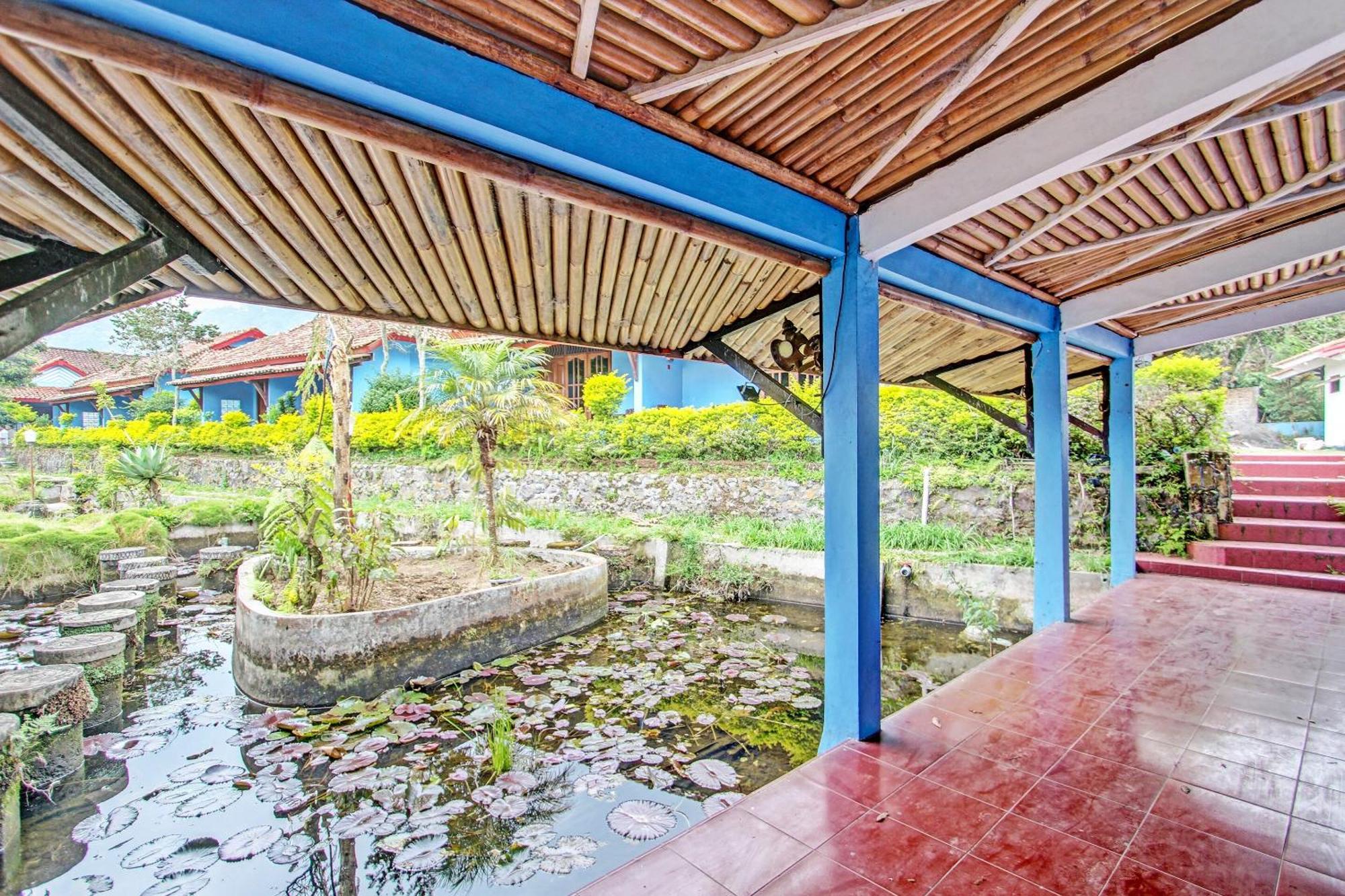 Hotel Capital O 91644 Loka Hause Salatiga Esterno foto